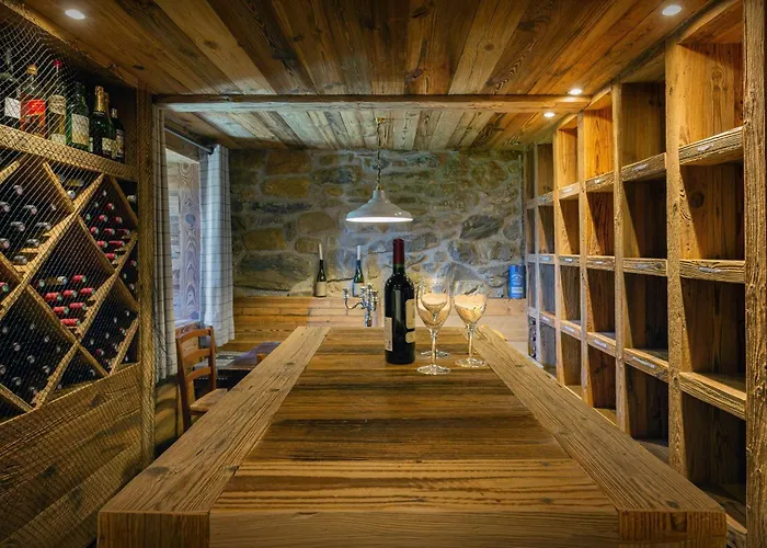 La Grange Au Merle - Ovo Network *